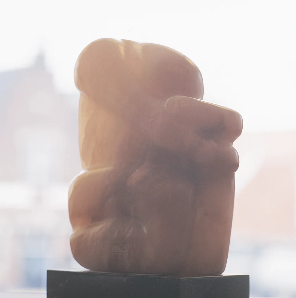Beeld 'Verdriet' van Rob Cerneüs